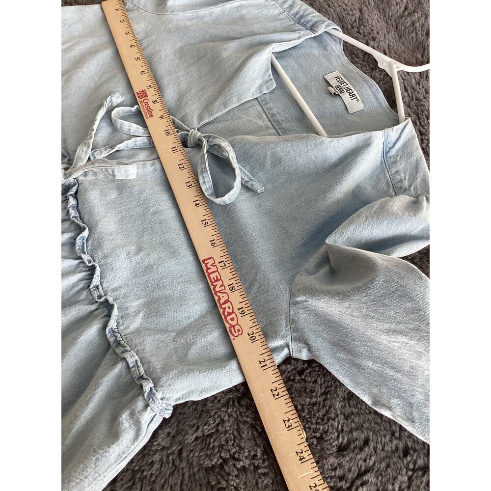 Velvet Heart Light Blue Denim Blouse with Front Tie - Size M - Picture 7 of 9